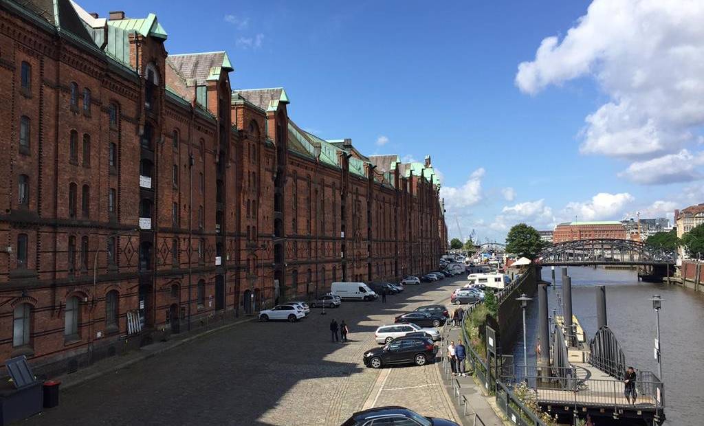 Sonnige Bürogemeinschaft im Kontorhaus in Hamburg-Altstadt