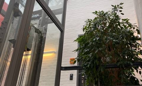 Sonnige Bürogemeinschaft im Kontorhaus in Hamburg-Altstadt