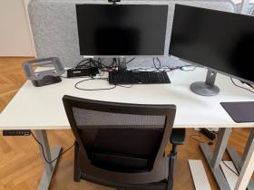Premium Fixed Desks im renovierten Altbau | 1010 Wien | 24/7 Zugang