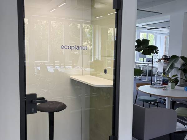 Lebendige Startup-Bürogemeinschaft in München — Bild 2