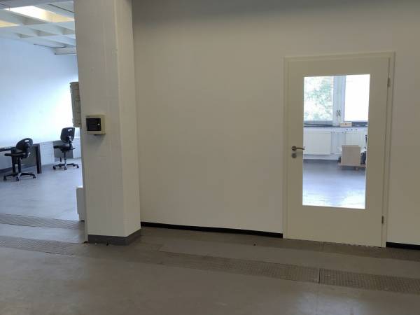 Helle Büroräume und Labore in Bürogemeinschaft in Nürnberg-Tafelhof — Bild 8