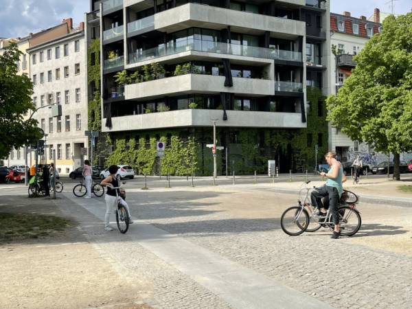 Abschließbares Büro in Berlin (Mitte) – Repräsentative Bürogemeinschaft in Berlin-Mitte — Bild 1