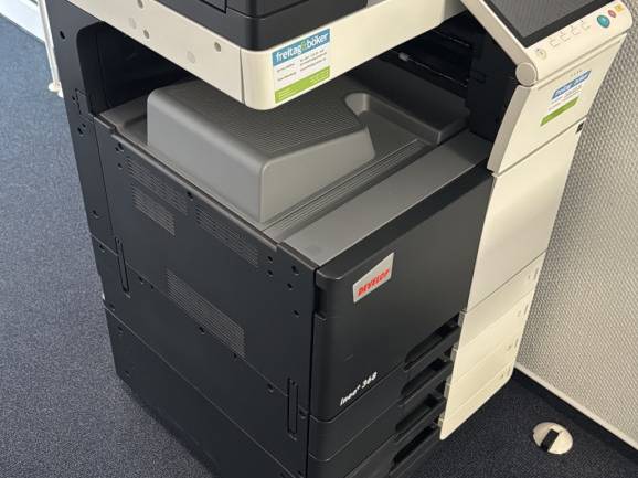Privates Büro mit gehobener Ausstattung in Langenhagen — Bild 2