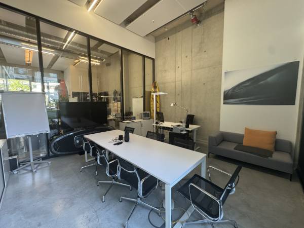 Moderner Showroom in Bürogemeinschaft in München-Giesing — Bild 2