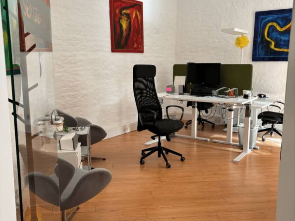 Vielseitige Bürogemeinschaft in Köln-Altstadt-Nord — Bild 2