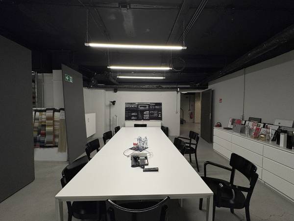 Helles Loftbüro in Bürogemeinschaft in Berlin-Mitte — Bild 8