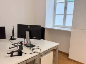 Schönes, abgeschlossenes Büro in Bürogemeinschaft in München