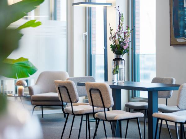 Bürogemeinschaft mit Elbblick im Holzhafen, Hamburg-Altona-Altstadt — Bild 4