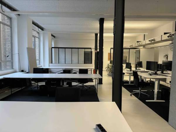 Bürogemeinschaft im Altbau-Loft in Köln-Lindenthal — Bild 1