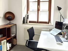 Helle und kreative Bürogemeinschaft im Herzen von München Maxvorstadt