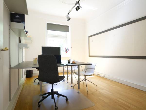 Abschließbares Büro in München (Ludwigsvorstadt-Isarvorstadt) – Stilvolle Bürogemeinschaft im Altbau in München, Ludwigsvorstadt — Bild 4