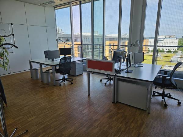 Lichtdurchflutete Bürogemeinschaft mit Alpenblick in München-Laim — Bild 2
