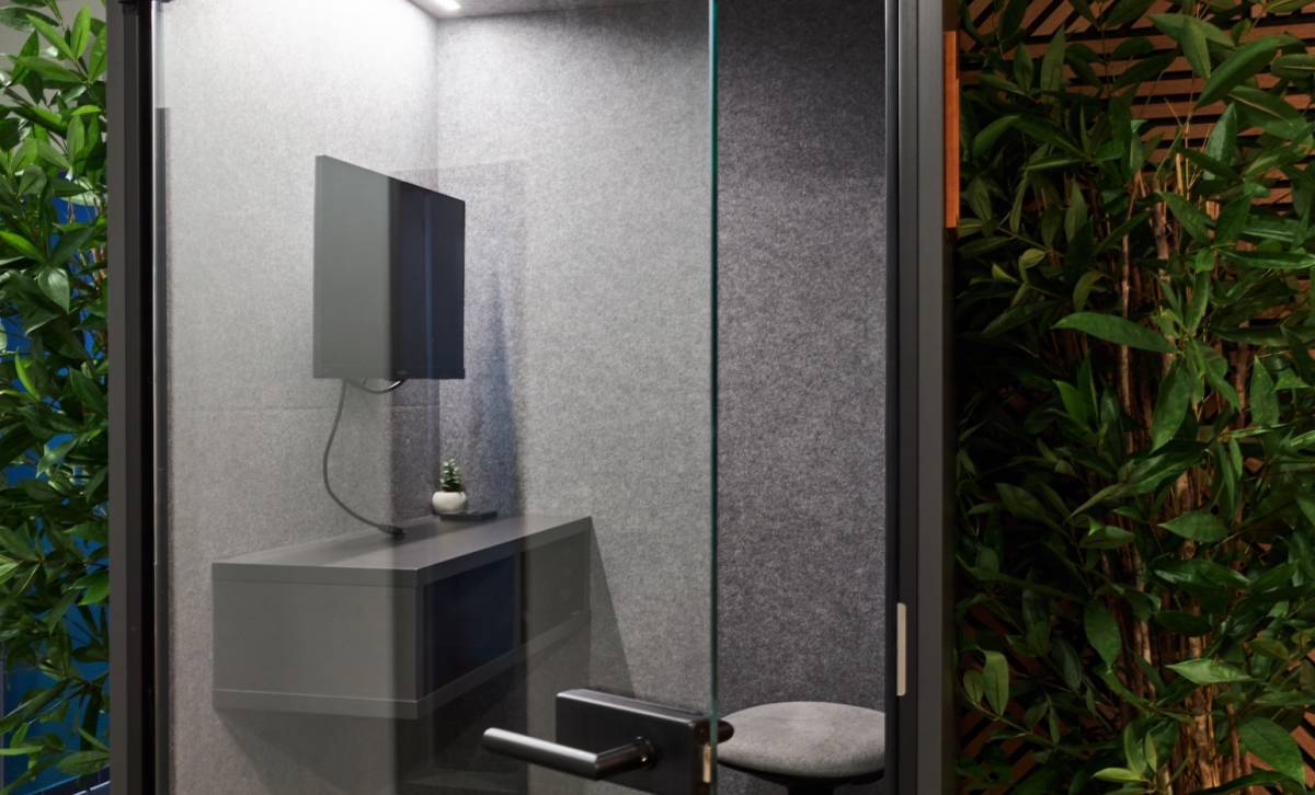 Telefonbox Lounge-Bereich