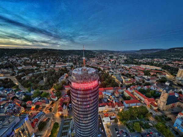 Moderner Coworking Space & Büros im Turm in Jena Zentrum — Bild 2