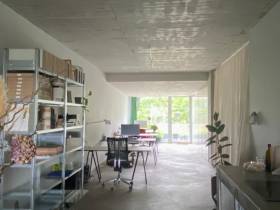 Helle Bürogemeinschaft mit Garten und Terrasse in Berlin-Wedding
