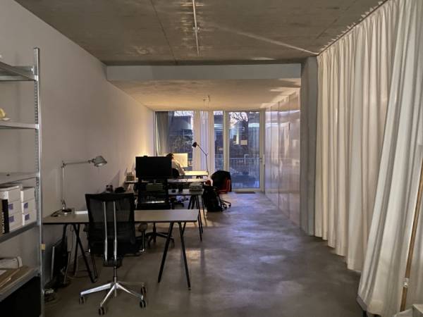 Helle Bürogemeinschaft mit Garten und Terrasse in Berlin-Wedding — Bild 4