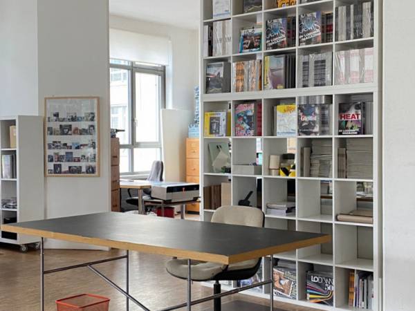 Helle und ruhige Bürogemeinschaft in Berlin-Mitte — Bild 2