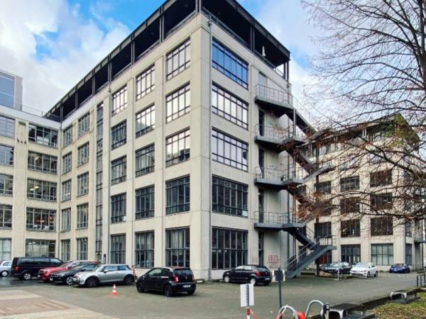 Helle und ruhige Bürogemeinschaft in Berlin-Mitte — Bild 3