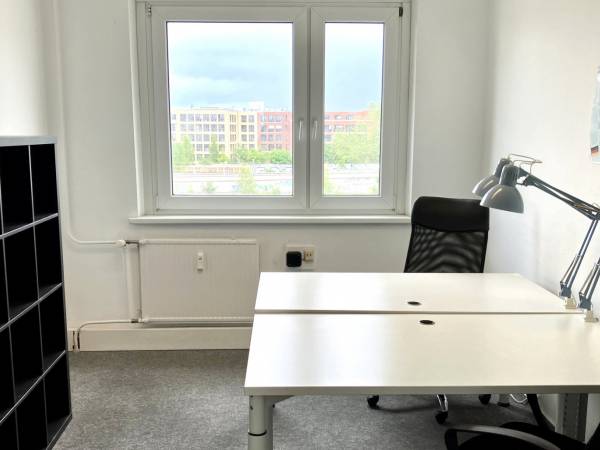 Moderner Coworking Space mit Büros in Berlin-Friedrichshain — Bild 3