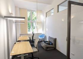 Büro 8 mit bis zu 2 Arbeitsplätzen