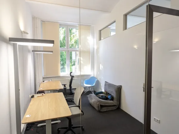 Abschließbares Büro in Berlin (Schöneberg) – Helle und flexible Teambüros in Berlin-Schöneberg — Bild 4