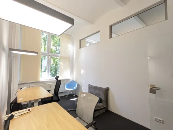 Abschließbares Büro in Berlin (Schöneberg) – Helle und flexible Teambüros in Berlin-Schöneberg — Bild 5