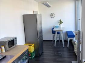Helle, moderne Bürogemeinschaft mit Dachterrasse in Berlin-Kreuzberg