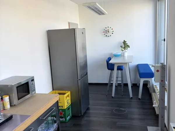 Bürofläche in Berlin (Kreuzberg) – Helle moderne Bürogemeinschaft mit Dachterrasse in Berlin Kreuzberg — Bild 3