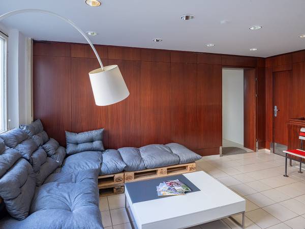 Helles Büro in Bürogemeinschaft im Nikolaiviertel in Berlin-Mitte — Bild 7