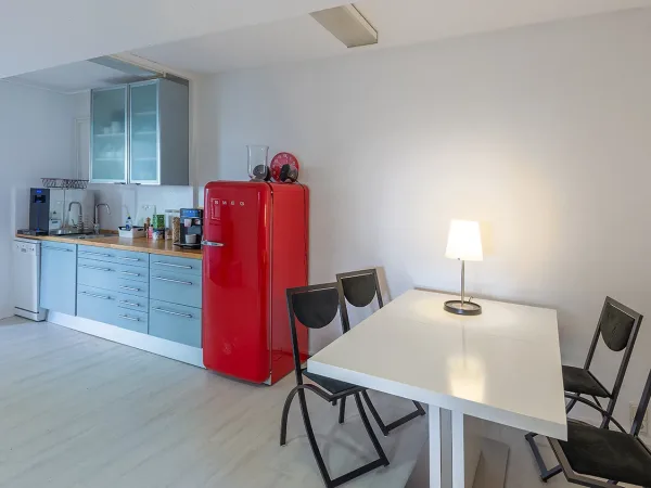 Abschließbares Büro in Berlin (Mitte) – Helles Büro in Bürogemeinschaft im Nikolaiviertel in Berlin-Mitte — Bild 5