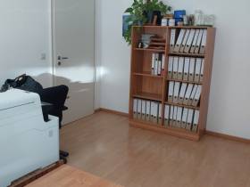 Ruhiger Büroraum in Bürogemeinschaft in Köln-Mülheim