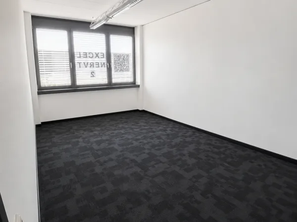 Bürofläche in Stuttgart (Österfeld) – Helle Bürogemeinschaft mit Aussicht in Stuttgart Österfeld — Bild 4