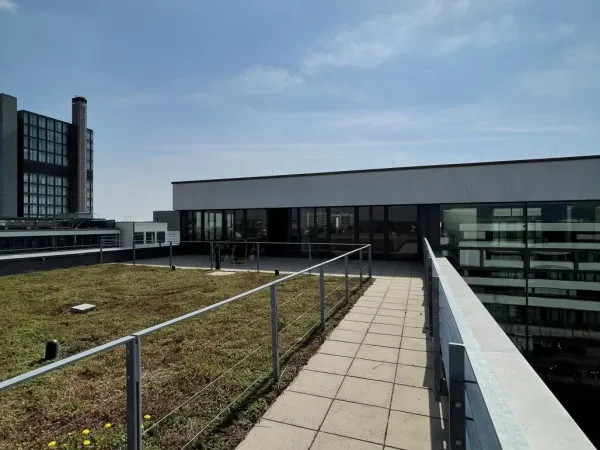 Bürofläche in Stuttgart (Österfeld) – Helle Bürogemeinschaft mit Aussicht in Stuttgart Österfeld — Bild 8