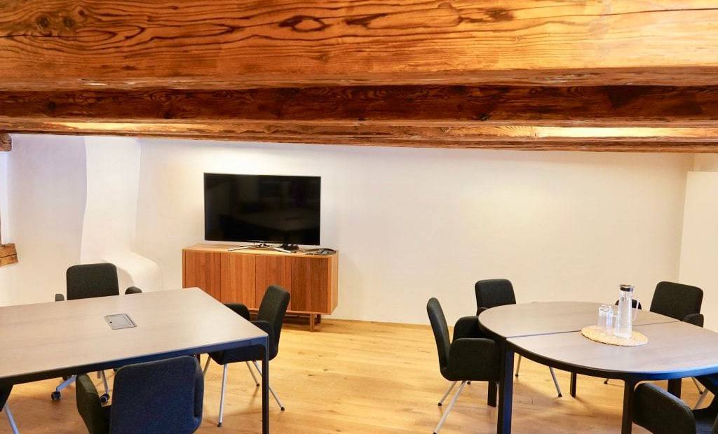 Helle und moderne Bürogemeinschaft in Bremgarten