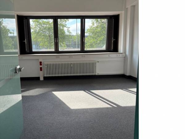 Helle Büroräume in zentraler Bürogemeinschaft in Münster-Bahnhof — Bild 2