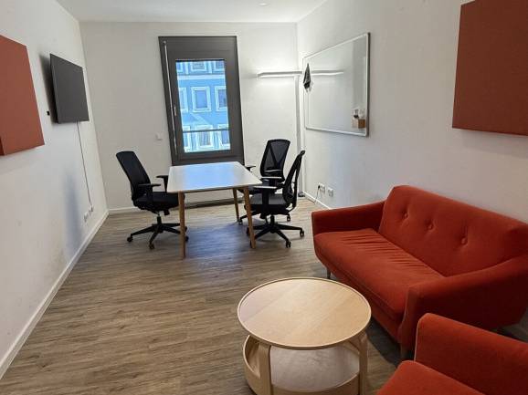 Möblierte Büroräume in zentraler Bürogemeinschaft in München-Schwabing — Bild 1