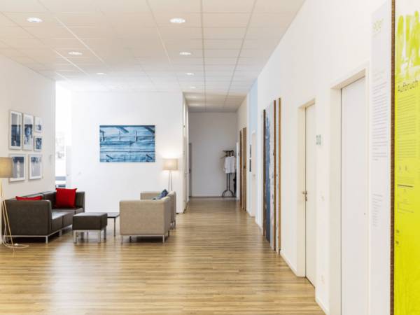 Helle & großzügige Bürogemeinschaft in Hamburg-Altstadt — Bild 4