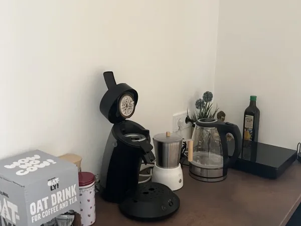 Abschließbares Büro in Köln (Rodenkirchen) – Möbliertes Einzelbüro in Bürogemeinschaft in Köln-Rodenkirchen — Bild 6