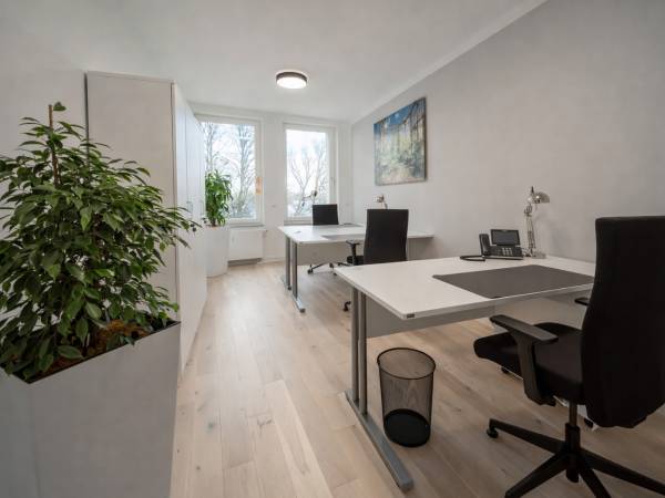 Exklusive Büros & Arbeitsplätze in modernem Business Center in — Bild 3