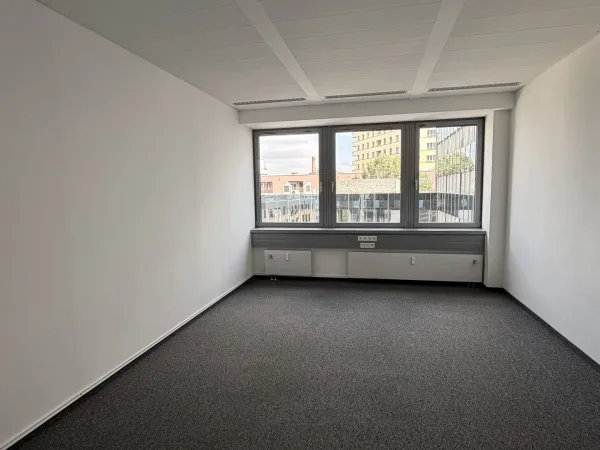 Bürofläche in Köln (Raderberg) – Moderne, abschließbare Büroräume in Köln-Raderberg — Bild 5