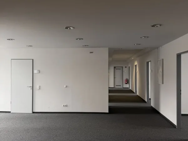 Bürofläche in Köln (Raderberg) – Moderne, abschließbare Büroräume in Köln-Raderberg — Bild 2