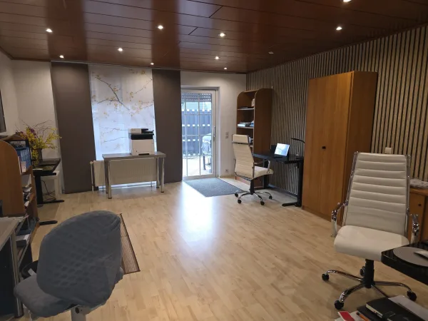 Abschließbares Büro in Rühen (Eischott) – Büroraum und Arbeitsplatz in Bürogemeinschaft in Rühen-Eischott — Bild 2