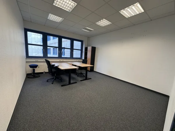 Bürofläche in Leipzig (Zentrum-Ost) – Möblierte Bürofläche in Bürogemeinschaft in Leipzig Zentrum-Ost — Bild 4