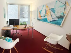 Helle Bürogemeinschaft an der Binnenalster in Hamburg-Altstadt