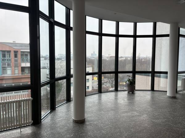 Ruhige Bürogemeinschaft in Berlin Charlottenburg-Wilmersdorf — Bild 4