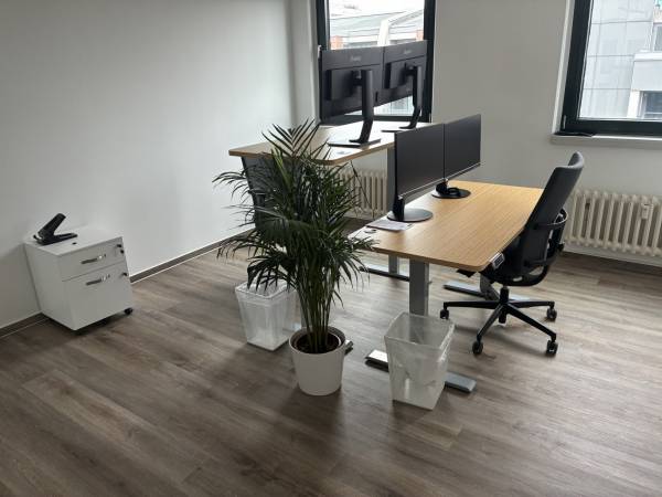 Ruhige Bürogemeinschaft in Berlin Charlottenburg-Wilmersdorf — Bild 7