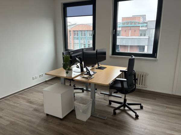 Ruhige Bürogemeinschaft in Berlin Charlottenburg-Wilmersdorf — Bild 8