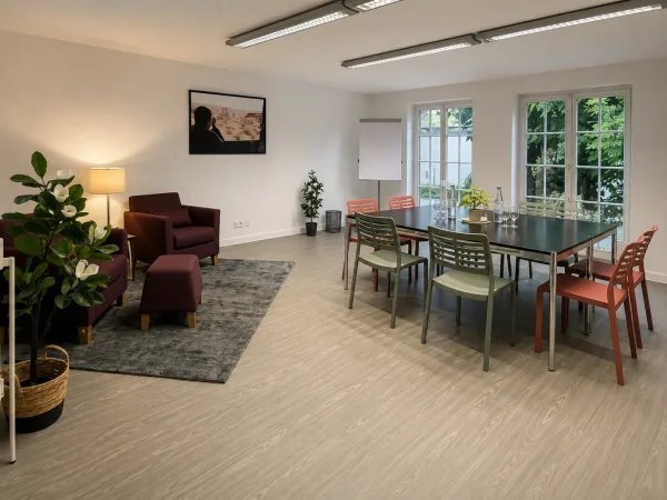 Meetingraum in Krefeld (Bockum) – Vielseitiger Business-Campus im Grünen in Krefeld-Bockum — Bild 7