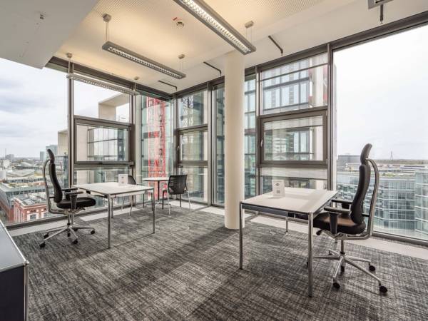Moderner Coworking Space & Büros in Düsseldorf Hafen — Bild 6