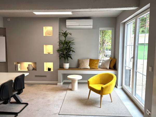 Stilvolle Loft-Bürogemeinschaft in Düsseldorf-Derendorf — Bild 2